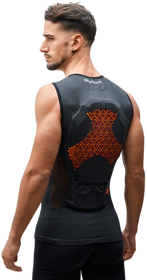 Bluegrass Seamless Lite D30 Body Armor - Black, Small/Medium Marketable For Sale